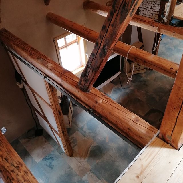Renovierung. Hausrenovierung, große Fliesen, Bodenfliesen, Bodenplatten, Großformatfliesen, Fliesen in Großformat, Fliesen im Wohnbereich, Wohnzimmerfliesen